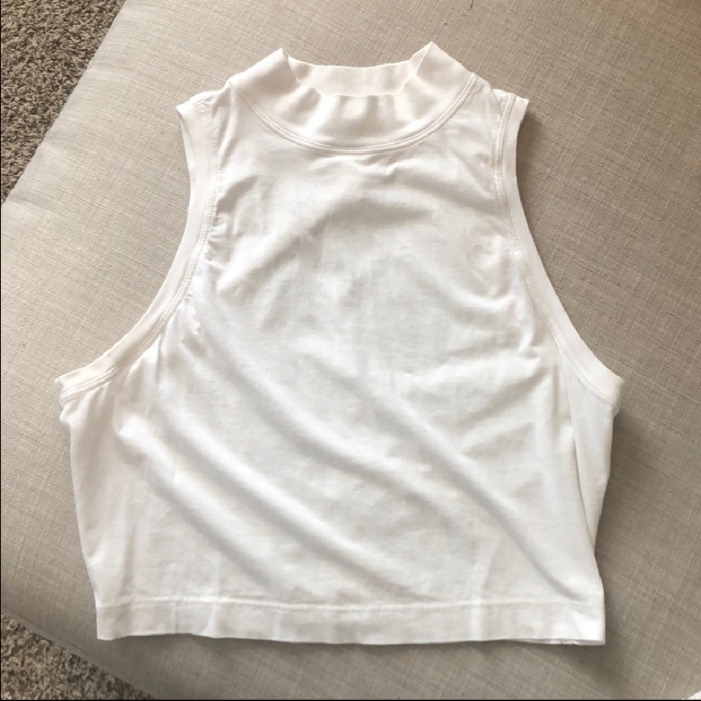 Lululemon mock neck